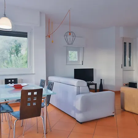 Апартаменты Artemisia Сестри-Леванте